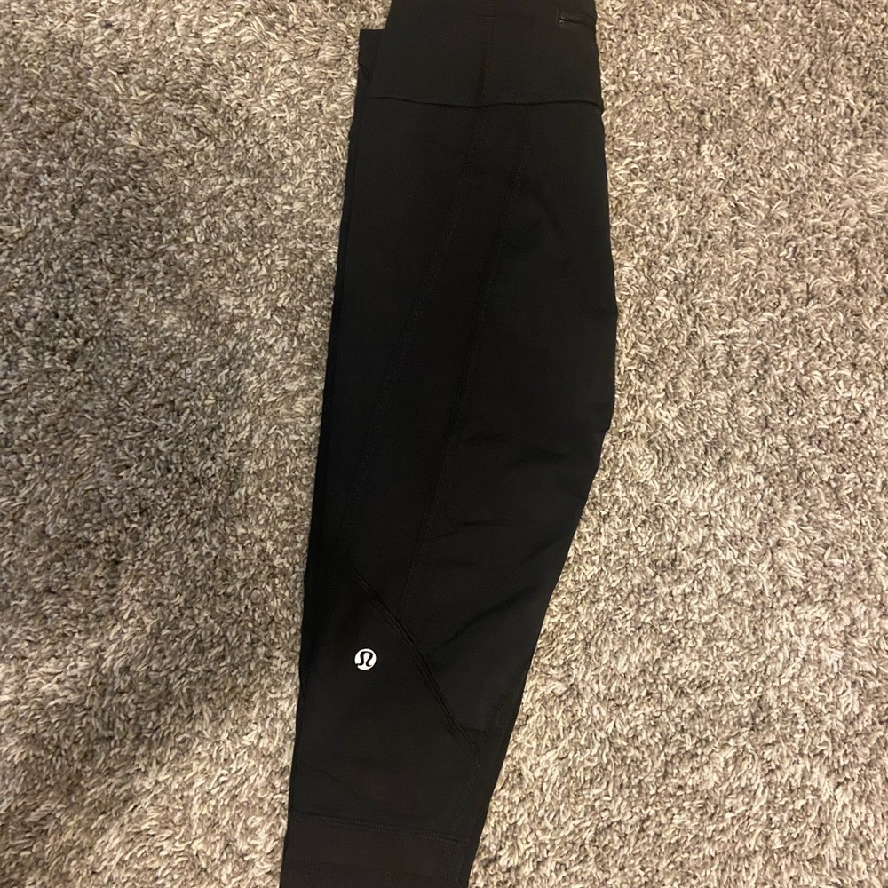 Lululemon crop leggings